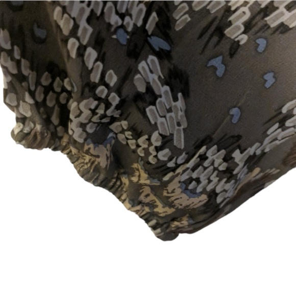 Anthropologie Heartloom 100% Silk Cold Shoulder Top Size XS - Picture 10 of 13